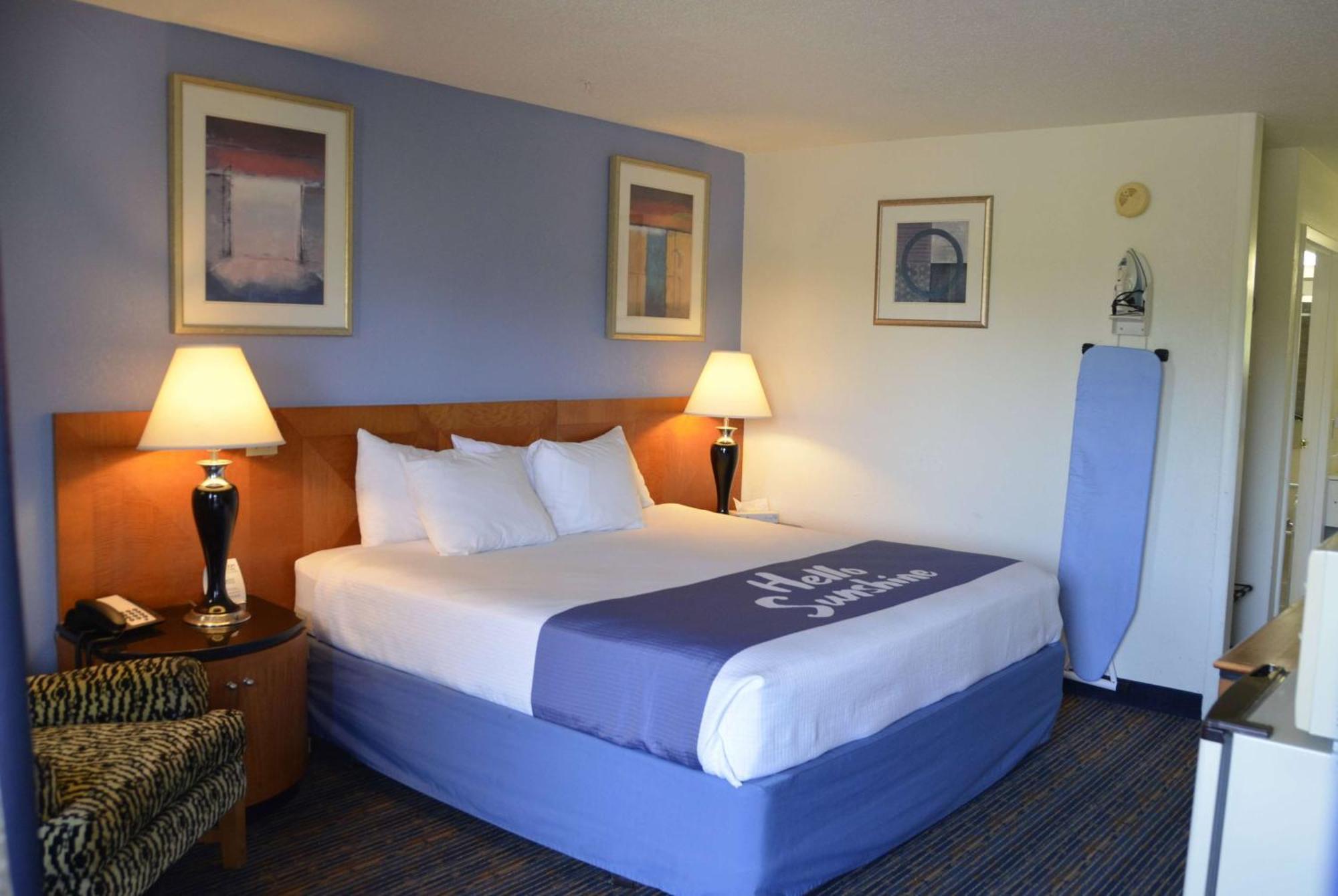 Days Inn By Wyndham Luray Shenandoah Dış mekan fotoğraf