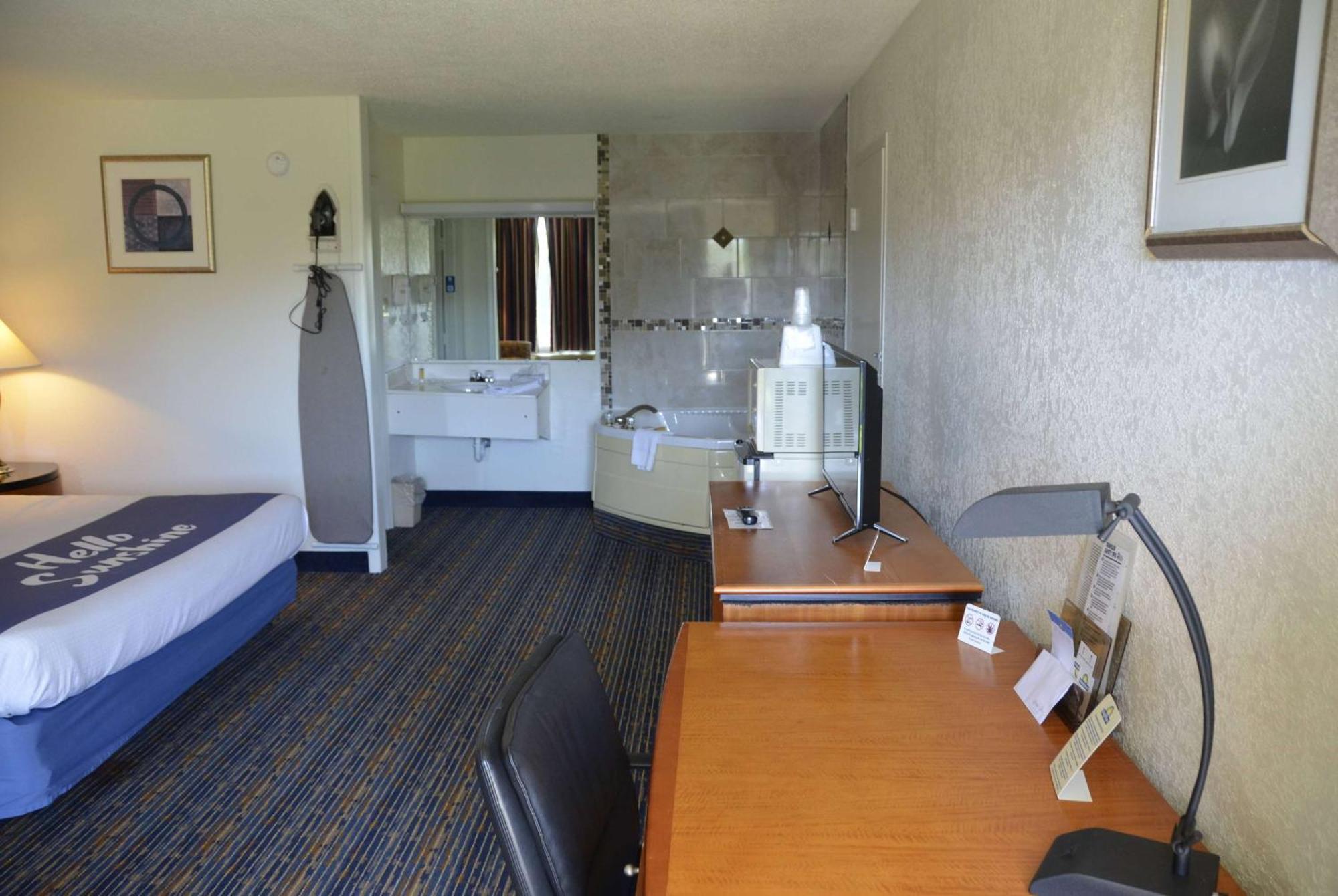 Days Inn By Wyndham Luray Shenandoah Dış mekan fotoğraf